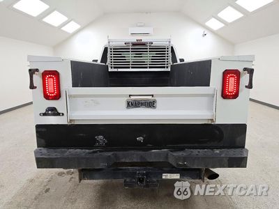 Zdjęcie 6 z 13 samochodu: 2024 CHEVROLET SILVERADO K2500 HEAVY DUTY VIN:1GB2YLE74RF403647 - miniatura