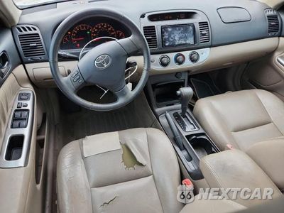 Zdjęcie 8 z 12 samochodu: 2006 TOYOTA CAMRY SE VIN:4T1BA32K96U093135 - miniatura