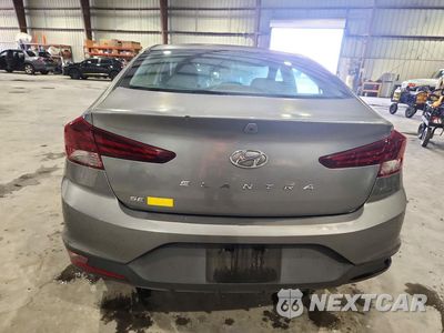 Zdjęcie 6 z 12 samochodu: 2019 HYUNDAI ELANTRA SE VIN:5NPD74LF9KH406997 - miniatura