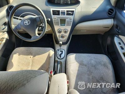 Zdjęcie 8 z 12 samochodu: 2007 TOYOTA YARIS BASE VIN:JTDBT923571142473 - miniatura
