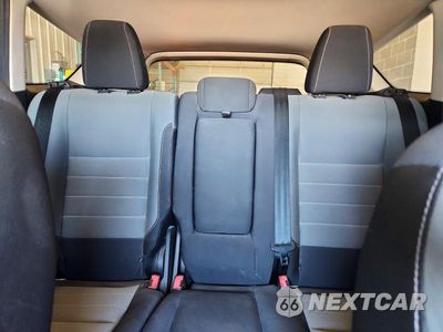 Zdjęcie 10 z 13 samochodu: 2016 FORD ESCAPE SE VIN:1FMCU9G92GUC26680 - miniatura