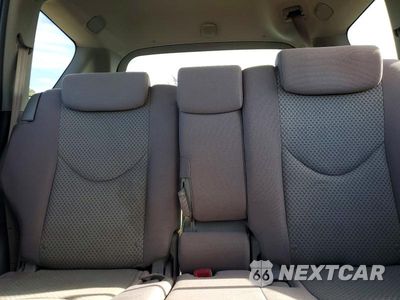 Zdjęcie 10 z 13 samochodu: 2007 TOYOTA RAV4 BASE VIN:JTMBD33V475072998 - miniatura
