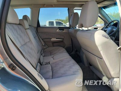 Zdjęcie 11 z 13 samochodu: 2010 SUBARU FORESTER 2.5X PREMIUM VIN:JF2SH6CC1AH905748 - miniatura