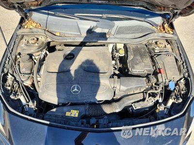 Zdjęcie 11 z 12 samochodu: 2018 MERCEDES-BENZ CLA 250 VIN:WDDSJ4EB7JN608728 - miniatura