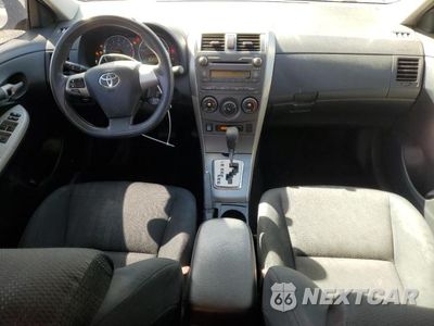 Zdjęcie 8 z 12 samochodu: 2011 TOYOTA COROLLA S VIN:2T1BU4EE7BC688094 - miniatura