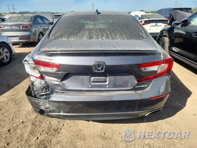 Zdjęcie 6 z 12 samochodu: 2018 HONDA ACCORD SPORT VIN:1HGCV1F30JA051646 - miniatura