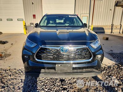 Piąte zdjęcie samochodu w środku: 2023 TOYOTA HIGHLANDER HYBRID LIMITED VIN:5TDXBRCH8PS565344 - miniatura