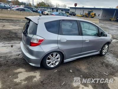 Trzecie zdjęcie samochodu z tyłu: 2009 HONDA FIT SPORT VIN:JHMGE88419S013457 - miniatura