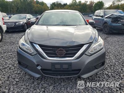Piąte zdjęcie samochodu w środku: 2018 NISSAN ALTIMA 2.5 SL VIN:1N4AL3AP7JC171620 - miniatura