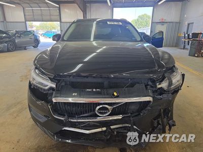 Piąte zdjęcie samochodu w środku: 2019 VOLVO XC60 T6 MOMENTUM VIN:LYVA22RKXKB229113 - miniatura