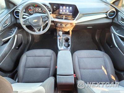 Zdjęcie 8 z 12 samochodu: 2024 CHEVROLET TRAX LS VIN:KL77LFE26RC079492 - miniatura