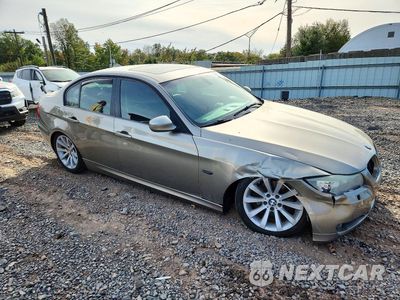 Czwarte zdjęcie samochodu z boku: 2011 BMW 328 XI VIN:WBAPK7C51BA971897 - miniatura