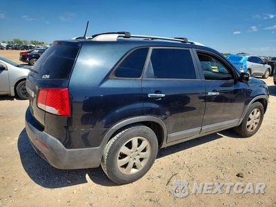 Trzecie zdjęcie samochodu z tyłu: 2012 KIA SORENTO LX VIN:5XYKT3A66CG297343 - miniatura
