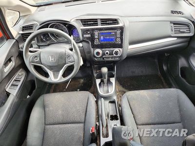 Zdjęcie 8 z 12 samochodu: 2018 HONDA FIT LX VIN:3HGGK5H41JM715981 - miniatura