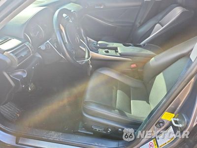 Zdjęcie 7 z 12 samochodu: 2016 LEXUS IS 300 VIN:JTHCM1D24G5009024 - miniatura