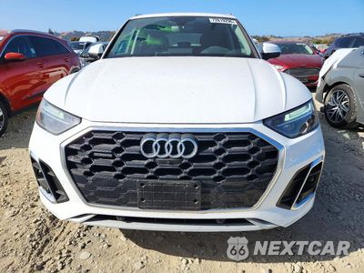 Piąte zdjęcie samochodu w środku: 2023 AUDI Q5 PREMIUM PLUS 45 VIN:WA1EAAFY5P2144643 - miniatura
