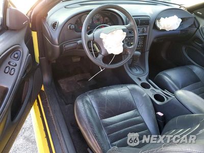 Zdjęcie 8 z 13 samochodu: 2001 FORD MUSTANG GT VIN:1FAFP42X21F116361 - miniatura