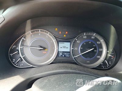 Zdjęcie 9 z 14 samochodu: 2012 INFINITI QX56 BASE VIN:JN8AZ2NCXC9317278 - miniatura