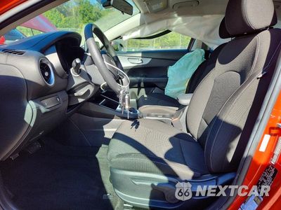 Zdjęcie 7 z 12 samochodu: 2022 KIA FORTE LXS VIN:3KPF24AD7NE496913 - miniatura