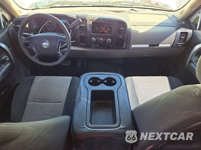 Zdjęcie 8 z 12 samochodu: 2007 CHEVROLET SILVERADO LT VIN:2GCEC13C071705971 - miniatura