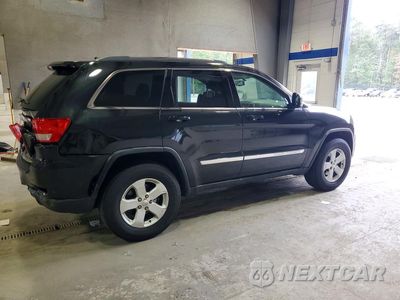 Trzecie zdjęcie samochodu z tyłu: 2013 JEEP GRAND CHEROKEE LAREDO VIN:1C4RJFAGXDC650106 - miniatura