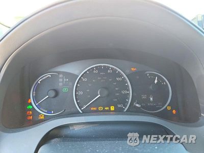 Zdjęcie 9 z 12 samochodu: 2013 LEXUS CT 200 VIN:JTHKD5BH4D2133060 - miniatura