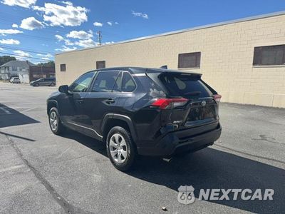 Trzecie zdjęcie samochodu z tyłu: 2023 TOYOTA RAV4 LE VIN:2T3F1RFV6PW368610 - miniatura