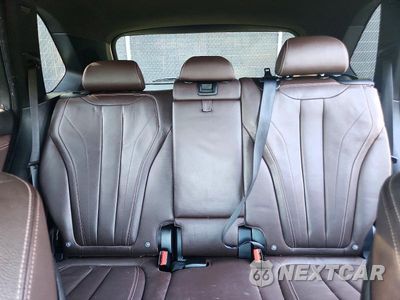 Zdjęcie 10 z 13 samochodu: 2017 BMW X5 SDRIVE35I VIN:5UXKR2C52H0U19107 - miniatura
