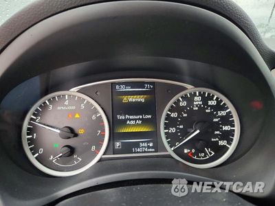 Zdjęcie 9 z 13 samochodu: 2017 NISSAN SENTRA SR VIN:3N1AB7AP1HY390520 - miniatura