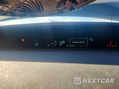 Zdjęcie 9 z 12 samochodu: 2013 TOYOTA PRIUS PERSONA SERIES SE VIN:JTDKN3DU7D1635046 - miniatura