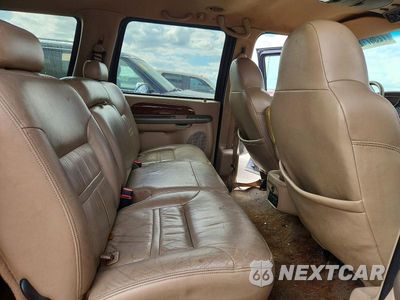 Zdjęcie 11 z 13 samochodu: 2001 FORD EXCURSION LIMITED VIN:1FMNU42S21EB01167 - miniatura