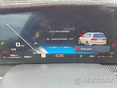Zdjęcie 9 z 13 samochodu: 2026 BMW X7 M60I VIN:5UX33EM01T9210293 - miniatura