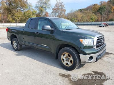 Czwarte zdjęcie samochodu z boku: 2011 TOYOTA TUNDRA DOUBLE CAB SR5 VIN:5TFUM5F13BX026248 - miniatura