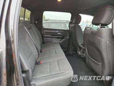 Zdjęcie 10 z 12 samochodu: 2019 RAM 1500 BIG HORN/LONE STAR VIN:1C6SRFFT9KN657590 - miniatura
