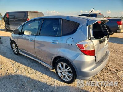 Drugie zdjęcie samochodu z przodu: 2011 HONDA FIT SPORT VIN:JHMGE8H55BC024499 - miniatura