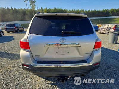 Zdjęcie 6 z 13 samochodu: 2011 TOYOTA HIGHLANDER SE VIN:5TDBK3EH6BS081962 - miniatura