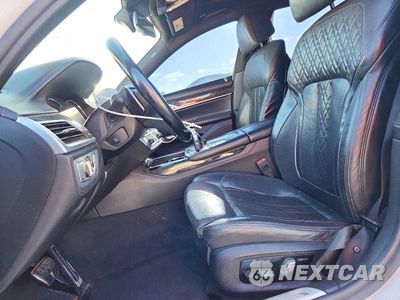 Zdjęcie 7 z 12 samochodu: 2018 BMW 750 I VIN:WBA7F0C53JGM23732 - miniatura