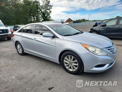 Czwarte zdjęcie samochodu z boku: 2012 HYUNDAI SONATA GLS VIN:5NPEB4AC2CH421144 - miniatura