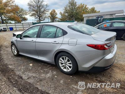Drugie zdjęcie samochodu z przodu: 2025 TOYOTA CAMRY LE VIN:4T1DAACK3SU014421 - miniatura