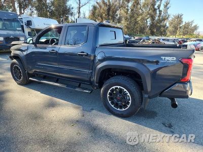 Drugie zdjęcie samochodu z przodu: 2025 TOYOTA TACOMA TRD OFF-ROAD HV VIN:3TYLC5LN7ST051105 - miniatura