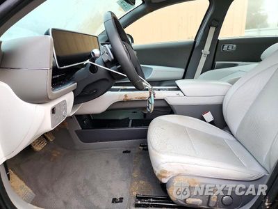 Zdjęcie 7 z 12 samochodu: 2024 HYUNDAI IONIQ 6 LIMITED VIN:KMHM54AC3RA077211 - miniatura