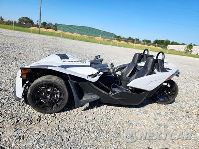 Trzecie zdjęcie samochodu z tyłu: 2022 POLARIS SLINGSHOT S VIN:57XAASHD6N8152806 - miniatura