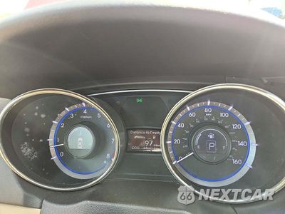 Zdjęcie 9 z 12 samochodu: 2013 HYUNDAI SONATA EF VIN:5NPEC4AC9DH592326 - miniatura