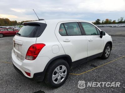 Trzecie zdjęcie samochodu z tyłu: 2017 CHEVROLET TRAX LS VIN:KL7CJKSB8HB144980 - miniatura