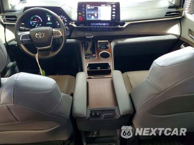 Zdjęcie 8 z 13 samochodu: 2022 TOYOTA SIENNA XLE VIN:5TDJSKFC3NS051508 - miniatura