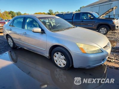 Czwarte zdjęcie samochodu z boku: 2004 HONDA ACCORD LX VIN:1HGCM56354A093907 - miniatura