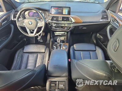 Zdjęcie 8 z 13 samochodu: 2019 BMW X3 SDRIVE30I VIN:5UXTR7C54KLR46587 - miniatura