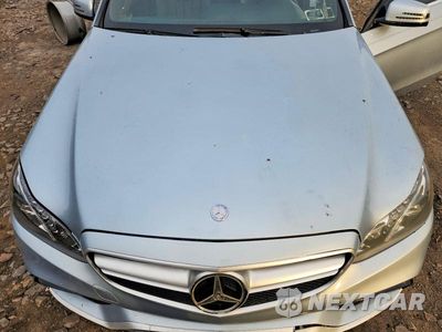Zdjęcie 11 z 12 samochodu: 2014 MERCEDES-BENZ E 550 4MATIC VIN:WDDHF9BBXEA822929 - miniatura