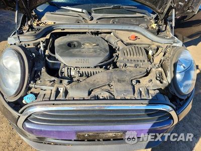 Zdjęcie 11 z 12 samochodu: 2018 MINI COOPER VIN:WMWXP5C53J2G62305 - miniatura