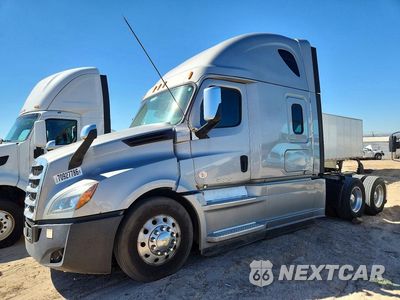 2020 FREIGHTLINER CASCADIA 126